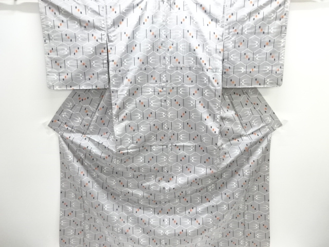 JAPANESE KIMONO / TSUMUGI / WOVEN KASURI PATTERN